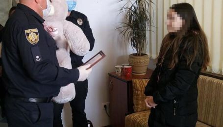 У Львові 11-річна дівчинка наздогнала та затримала чоловіка, який її пограбував