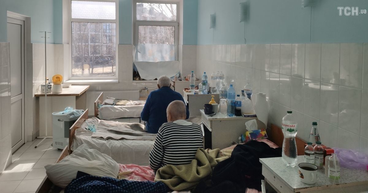 В полусознательном состоянии истекала кровью: в Киеве женщине отказали в госпитализации из-за коронавируса