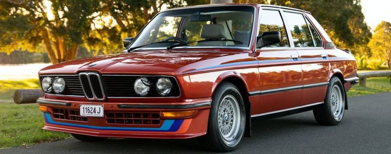 В Австралии продают редкую 40-летнюю BMW с небольшим пробегом: названа цена