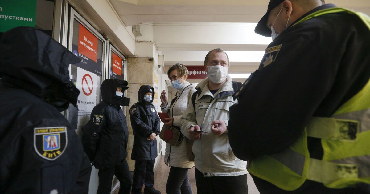 В Киеве на Пасху могут ослабить карантин: что позволят в столице