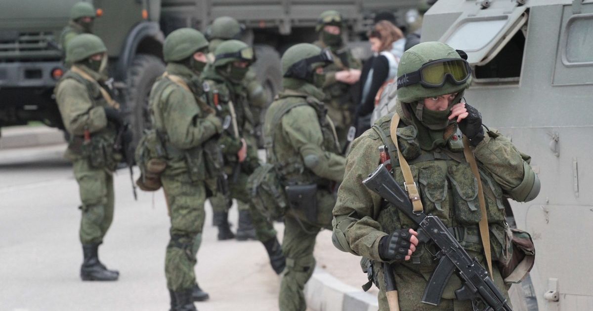 У російському Пскові вчителька вийшла на пікет проти війни з Україною
