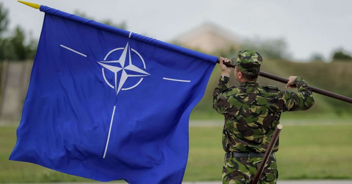 Вступ України до НАТО: скільки громадян підтримує таку ідею