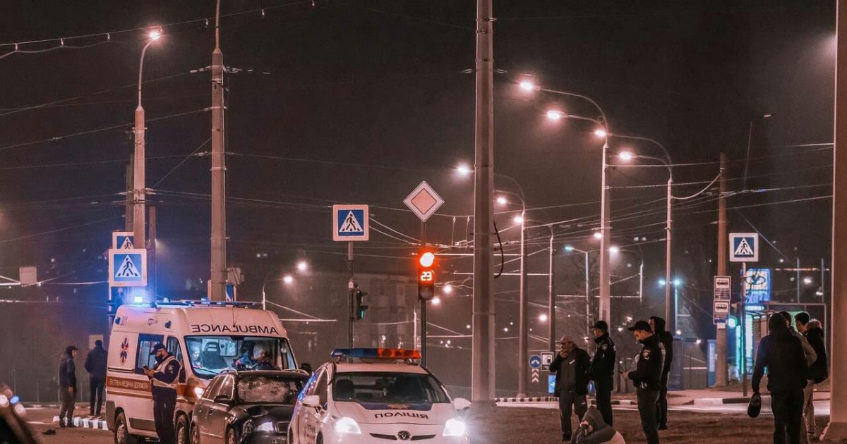 Збив на пішоходному переході та протягнув 50 метрів: у Харкові чоловік загинув під колесами легковика