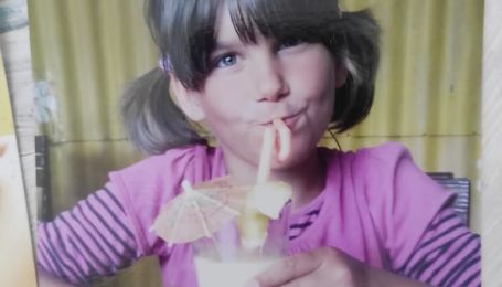 Вийшла з дому і зникла: у Львівській області поліція розшукує 11-річну дівчинку