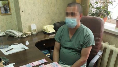 В Киеве заведующий патологоанатомического отделения и врач требовали взятки от родственников умерших