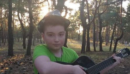 Родина Богдана знову вимушена звертатись про допомогу для сина