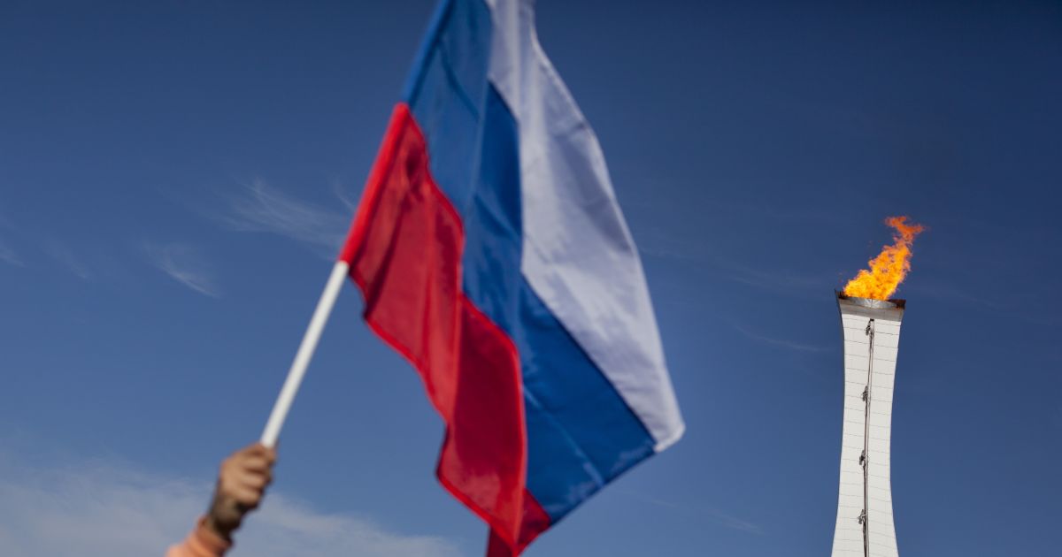 На форме российских олимпийцев разместят оберег на удачу: болельщики жестко высмеяли такое решение