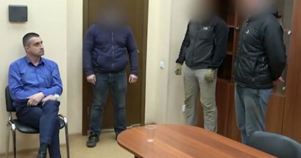 Дипломатический скандал в России: в чем обвиняют украинского консула и как реагирует Украина