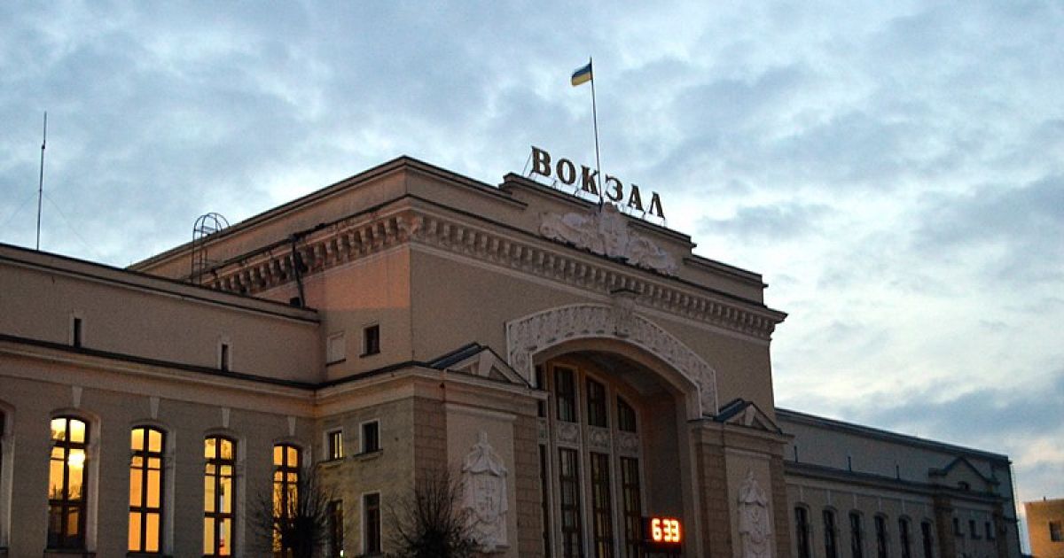 23-річний хлопець раптово помер у потязі в Тернополі