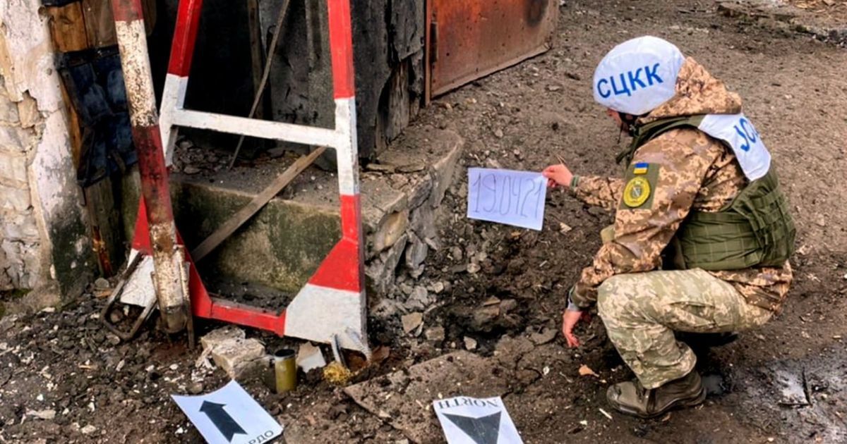 Окупанти на Донбасі мінують населені пункти російськими боєприпасами - штаб ООС