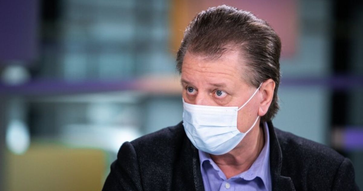 "Будемо жити за четвертим сценарієм": литовський професор розповів, як зміниться коронавірус за 2 роки