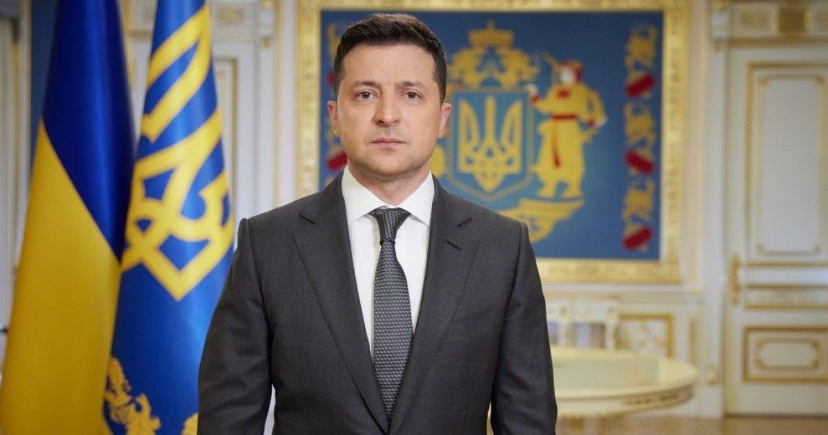 "Чи хоче війни Україна? Ні. Чи готова вона до неї? Так" - звернення Володимира Зеленського щодо ситуації на кордонах України