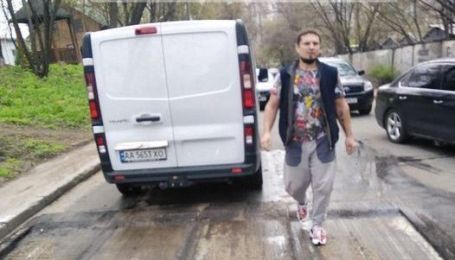 У Києві невідомий відкрив вогонь і поранив одного з дорожників, що виконували ремонтні роботи