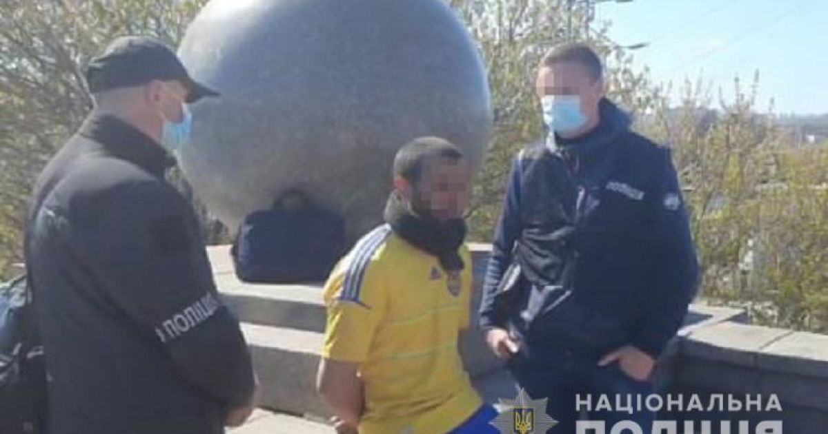 Подозреваемый и убитый были знакомы: полиция установила личность мужчины, чье расчлененное тело нашли в Киеве