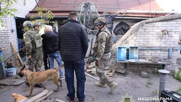 обшуки у підозрюваного у вбивсті під києвом_2 / © Національна поліція України