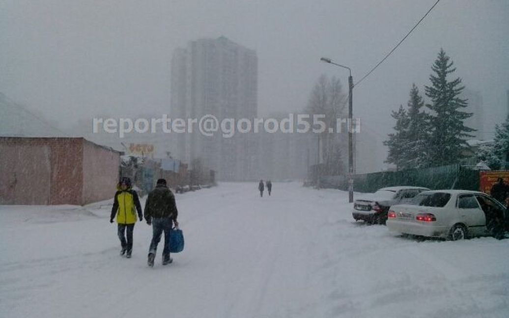 В Омске будет идти снег это течение одного дня / © 