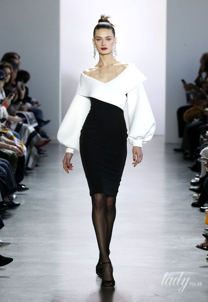 Колекція Badgley Mischka прет-а-порте сезону осінь-зима 2020-2021 / © East News