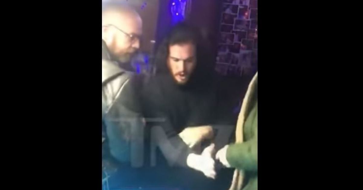 Пьяную звезду "Игры престолов" Кита Харингтона выставили из бара в Нью-Йорке
