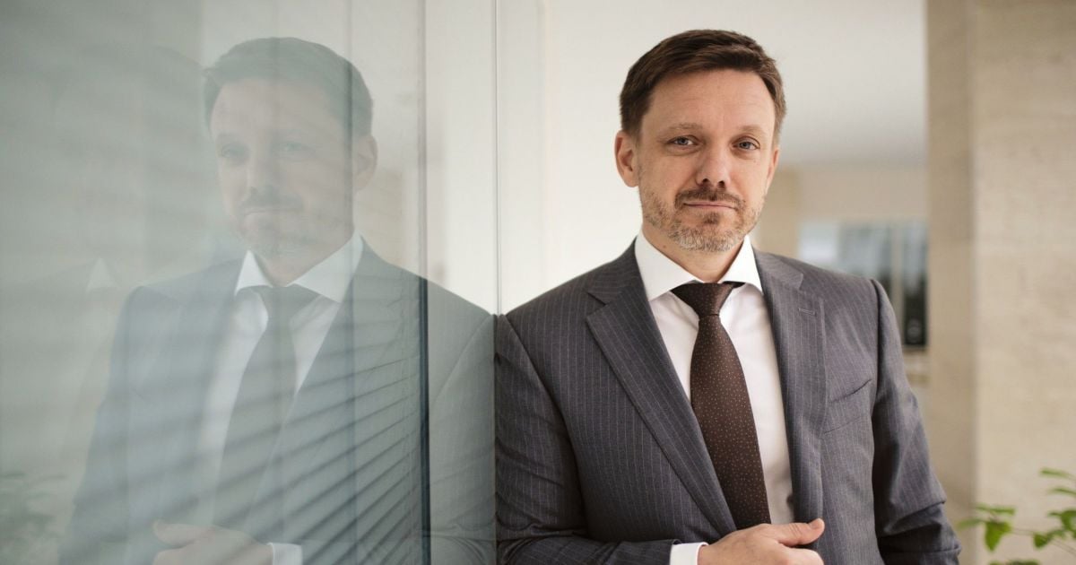 Руководству "Укрэксимбанка" вручили подозрение по делу о нападении на журналистов "Схем"