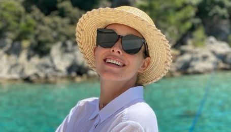В бикини и с сыном: беременная Катя Осадчая показала новые фото с отдыха