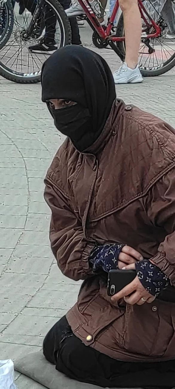 жебрачка з чернівців