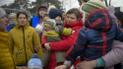 На кордонах в чотирьох областях України розгорнули понад 80 наметів для переселенців