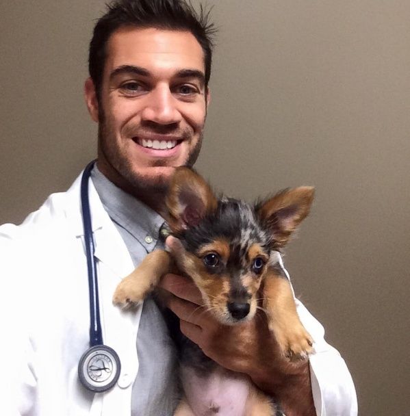  / © Facebook/Dr. Evan Antin