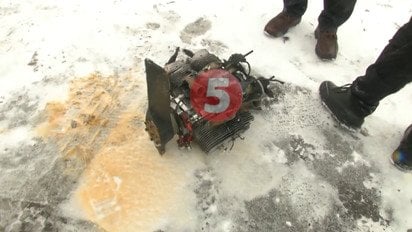 У Києві двигун від "Шахеда" залетів у авто