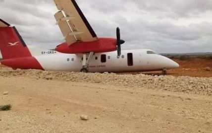 В Сомали разбился самолет с почти полсотней пассажиров на борту