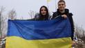 Богдан Єрмохін зі своєю сестрою