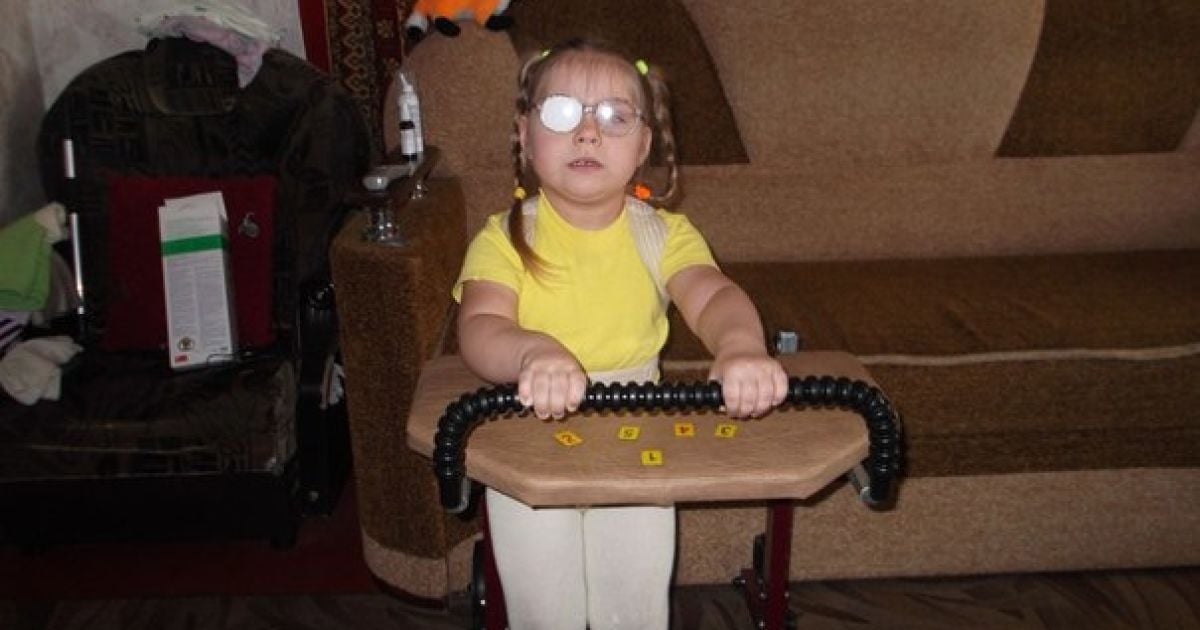 4-летняя Ева нуждается в помощи