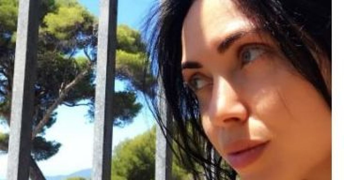 Виктория из "НЕАНГЕЛОВ" продемонстрировала стройную фигуру на отдыхе