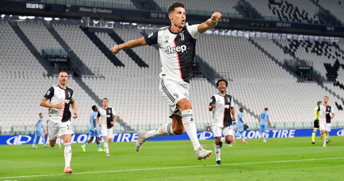 Залишиться ключовим гравцем "Ювентуса": Пірло переконав Роналду не йти