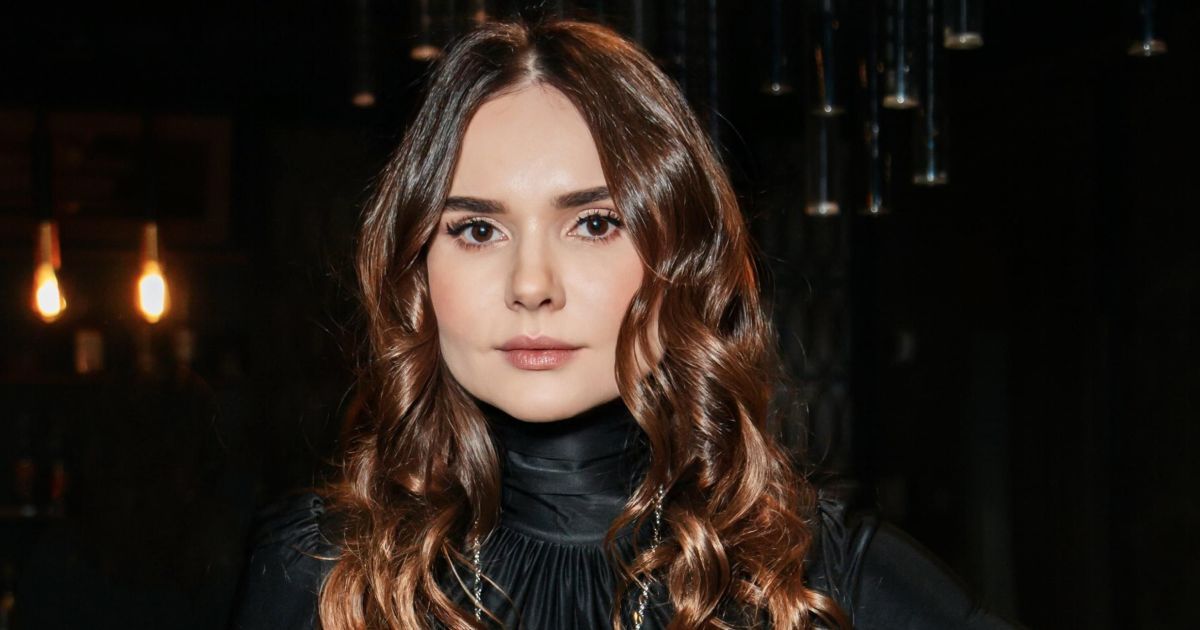 Елена Лавренюк