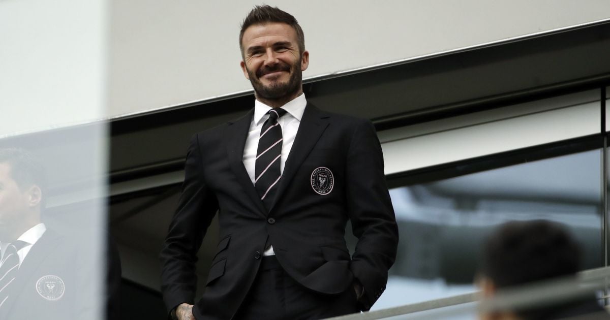 Дэвид Бекхэм женил своего 73-летнего отца на британской миллионерше