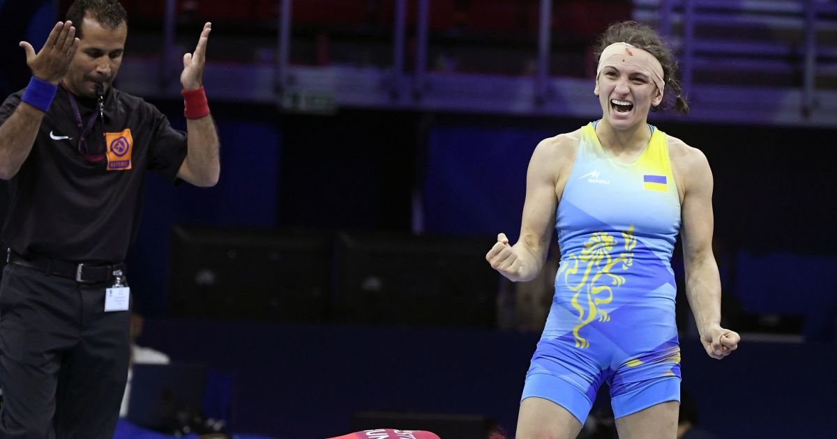 "Золото", "серебро" и две "бронзы". Украинки продолжили "феерить" на Чемпионате Европы по борьбе