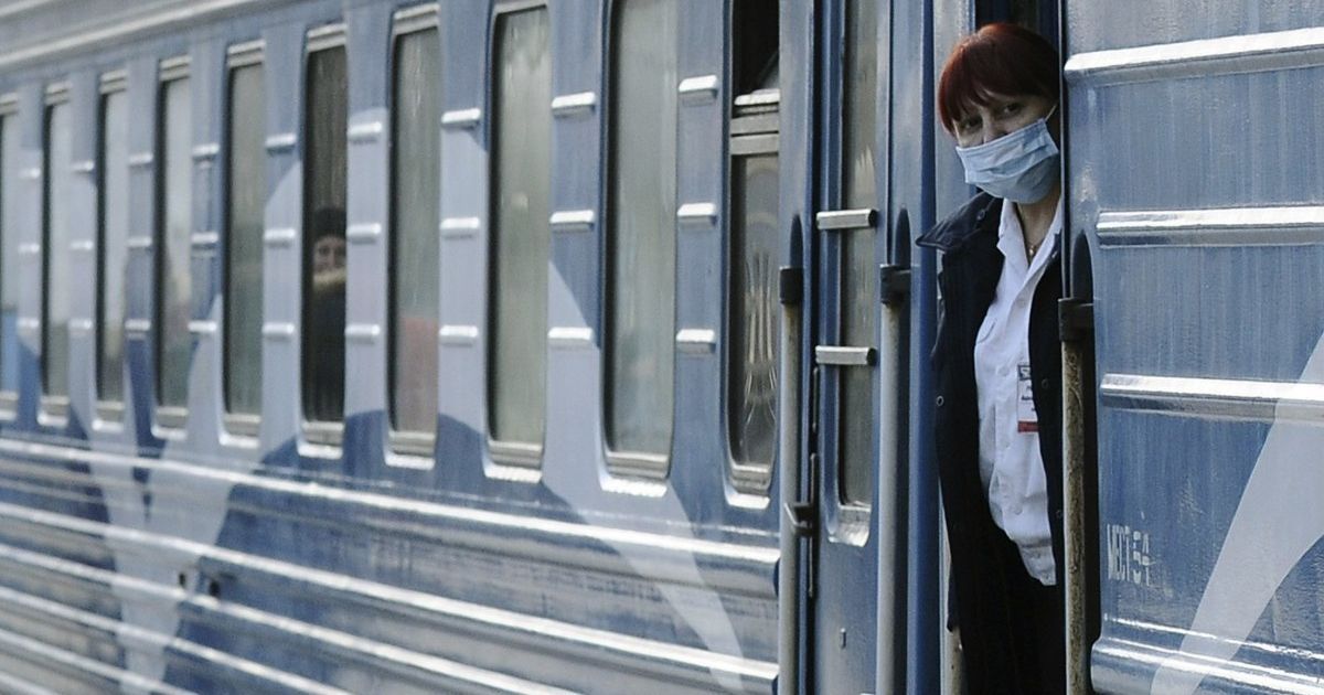 Из-за вспышки коронавирус Славянск временно закроют для поездов