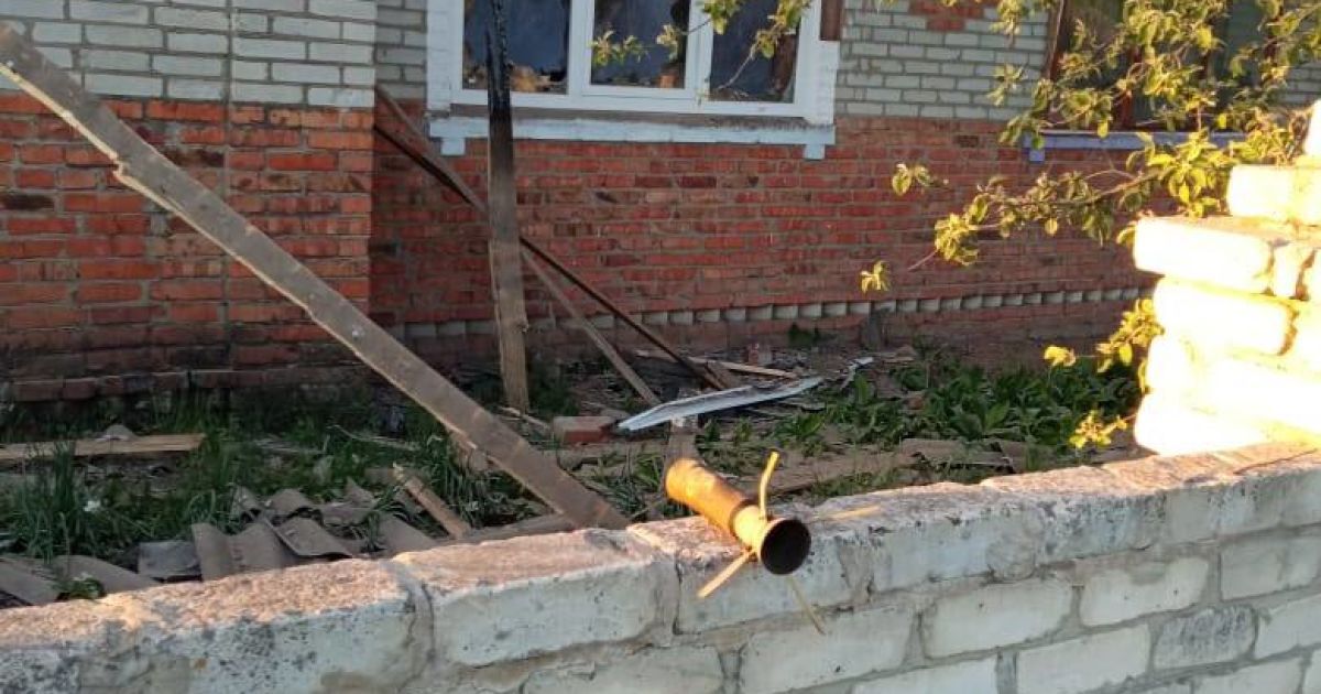 Оккупанты ночью обстреляли из "Градов" село в Сумской области (фото)