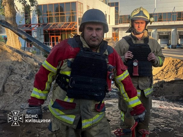Наслідки повторного удару по Київщині 29 серпня / © ДСНС України