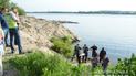 В Дарницком районе Киева спасатели вытащили из Днепра утопленника: появились фото