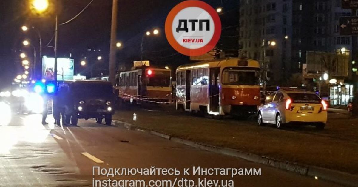 ДТП з трамваєм у Києві_2 / © facebook.com/dtp.kiev.ua