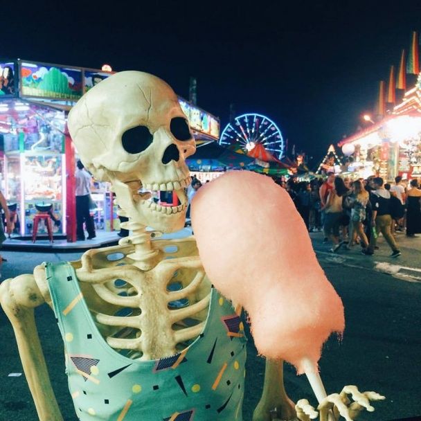  / © instagram.com/omgliterallydead/