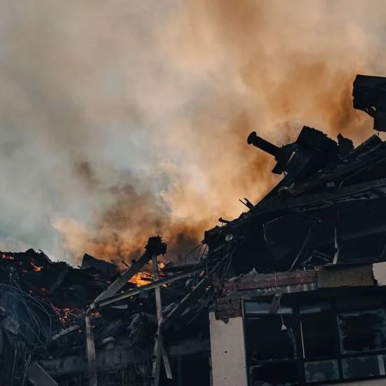 "Гори в пеклі і Путін, і вусатий посіпака": зірки відреагували на ракетні обстріли Росією Києва