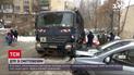 На столичном холме мусоровоз смял 8 машин
