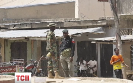 Смертники устроили пять терактов в Нигерии