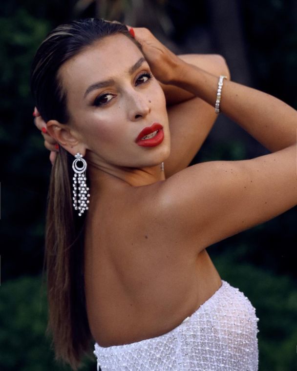 Девушка-россиянка Тома Круза / © instagram.com/elsina_k