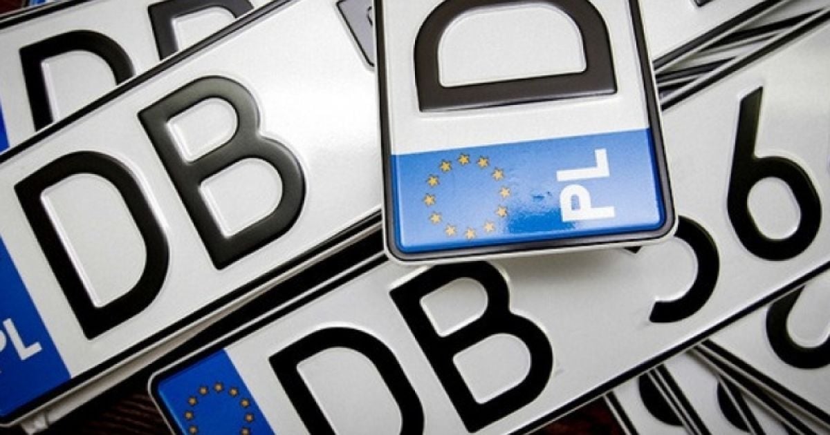 Власти предложили активистам компромисс для растаможки автомобилей на еврономерах