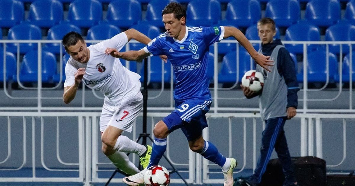 Три удаления, четыре мяча. "Верес" победил "Динамо" во Львове