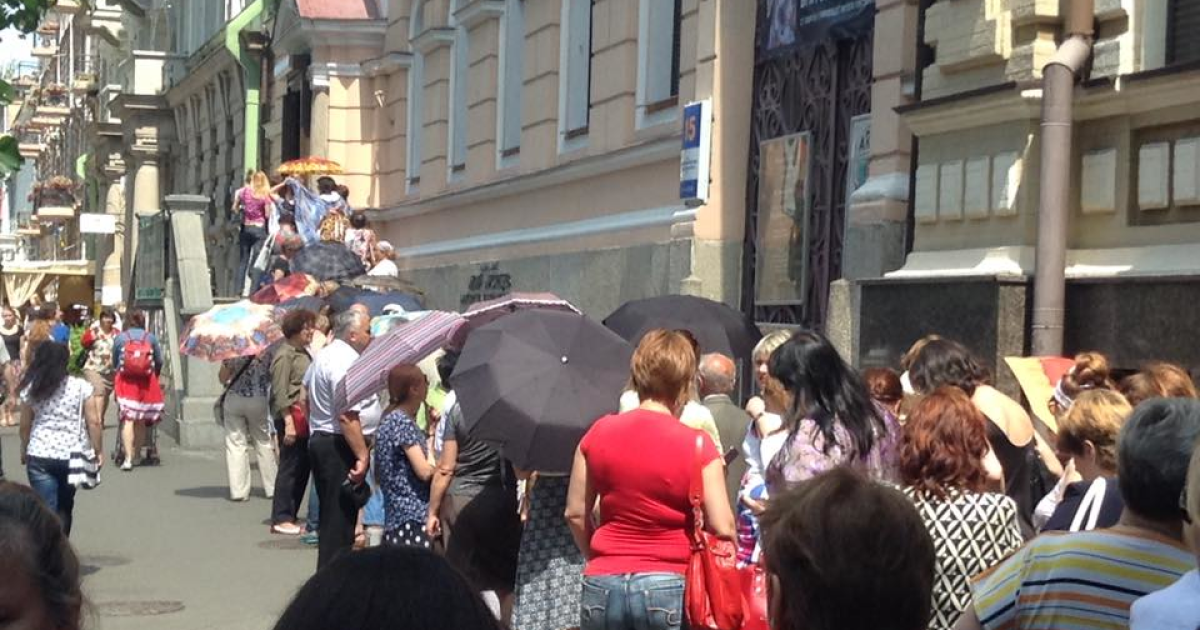 К Музею Ханенко люди часами стоят в очереди, чтобы посмотреть на итальянские шедевры