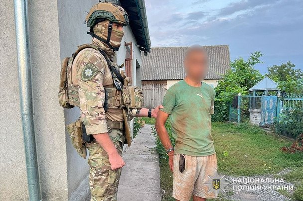 В Тернопольской области вооруженные нападавшие ворвались в дом ветерана войны: чем все закончилось